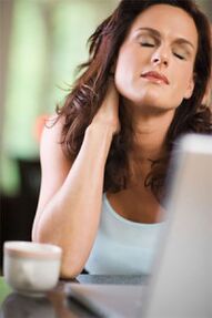 kakla sāpes osteohondrozes dēļ